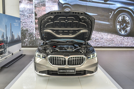 2024款宝马530Li