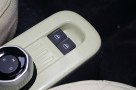 2023款吉利熊猫mini