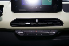 2023款吉利熊猫mini