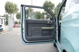 2023款吉利熊猫mini