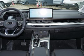 2024款吉利帝豪L