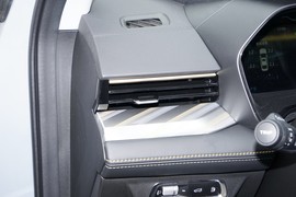 2024款吉利帝豪L