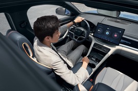 2024款比亚迪宋PLUS