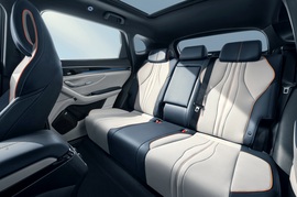 2024款比亚迪宋PLUS