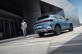 2024款比亚迪宋PLUS