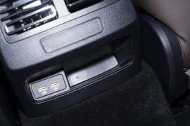 2024款比亚迪秦PLUS