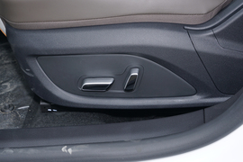 2024款比亚迪秦PLUS