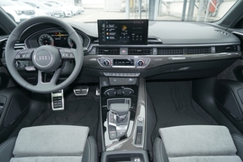 2024款奥迪A4L