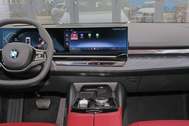 2024款宝马530Li