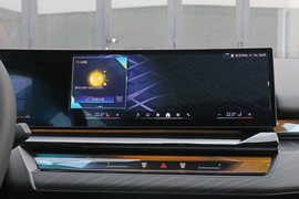 2024款宝马530Li