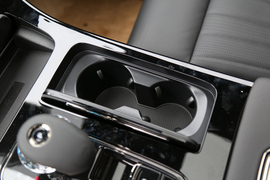 2024款广汽传祺M8