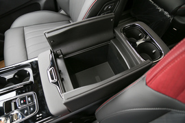 2024款广汽传祺M8