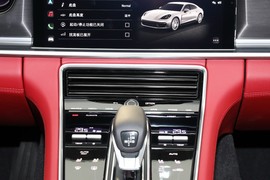 2023款保时捷Panamera