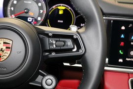 2023款保时捷Panamera