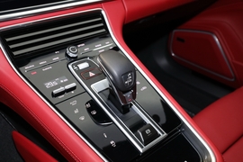 2023款保时捷Panamera