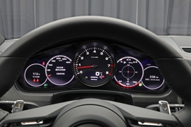 2023款保时捷Panamera