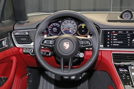 2023款保时捷Panamera