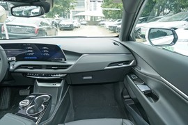 2023款凯迪拉克GT4