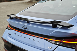 2023款现代伊兰特Elantra