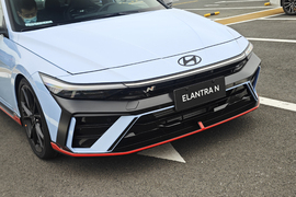 2023款现代伊兰特Elantra