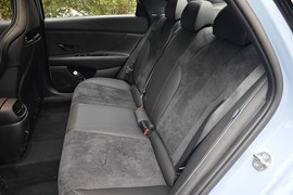 2023款现代伊兰特Elantra