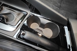 2023款现代伊兰特Elantra