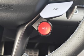 2023款现代伊兰特Elantra