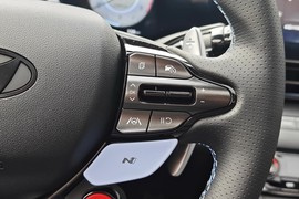 2023款现代伊兰特Elantra