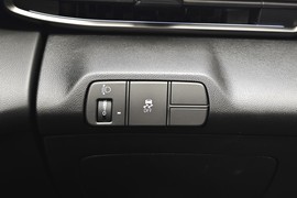 2023款现代伊兰特Elantra