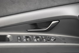 2023款现代伊兰特Elantra