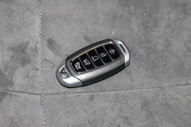 2023款现代伊兰特Elantra