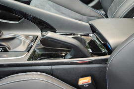 2023款现代伊兰特Elantra