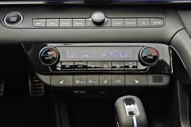 2023款现代伊兰特Elantra