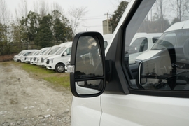 2024款上汽大通MAXUS