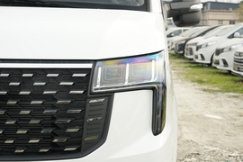 2024款上汽大通MAXUS