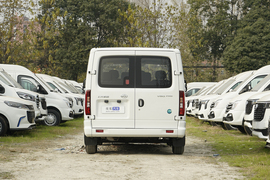 2024款上汽大通MAXUS