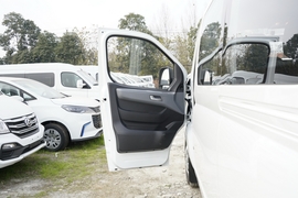 2024款上汽大通MAXUS