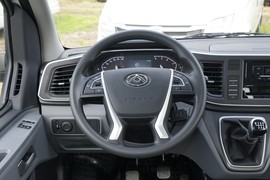 2024款上汽大通MAXUS