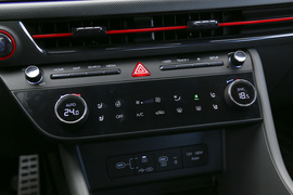 2024款现代索纳塔