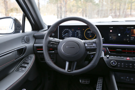 2024款现代索纳塔