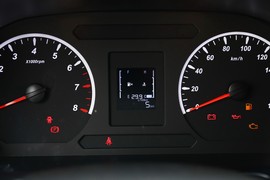 2023款东风风行菱智