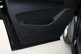 2023款东风风行菱智