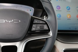 2024款比亚迪宋PLUS新能源