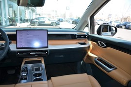 2024款广汽传祺E8