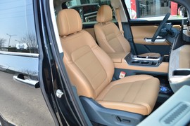 2024款广汽传祺E8