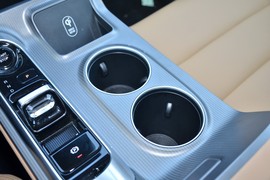 2024款广汽传祺E8