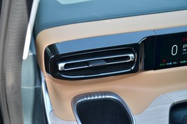 2024款广汽传祺E8