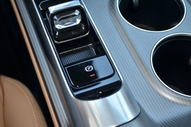 2024款广汽传祺E8