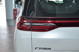 2023款广汽传祺M6