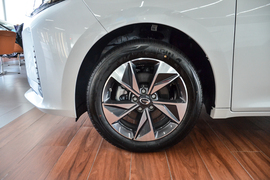 2023款广汽传祺M6